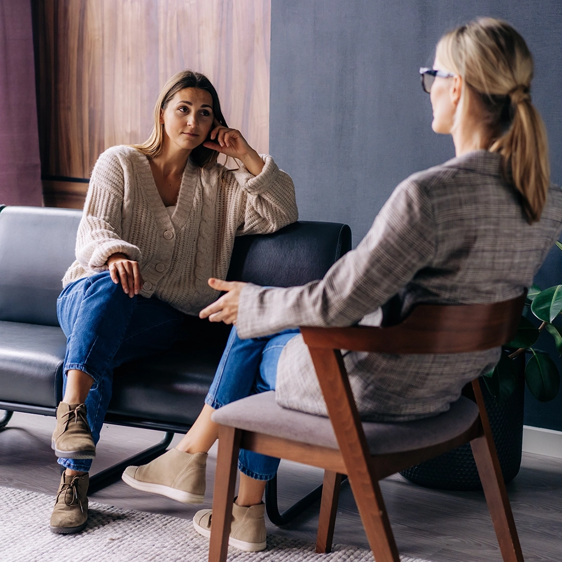 Emotion-Focused Therapy in Brampton